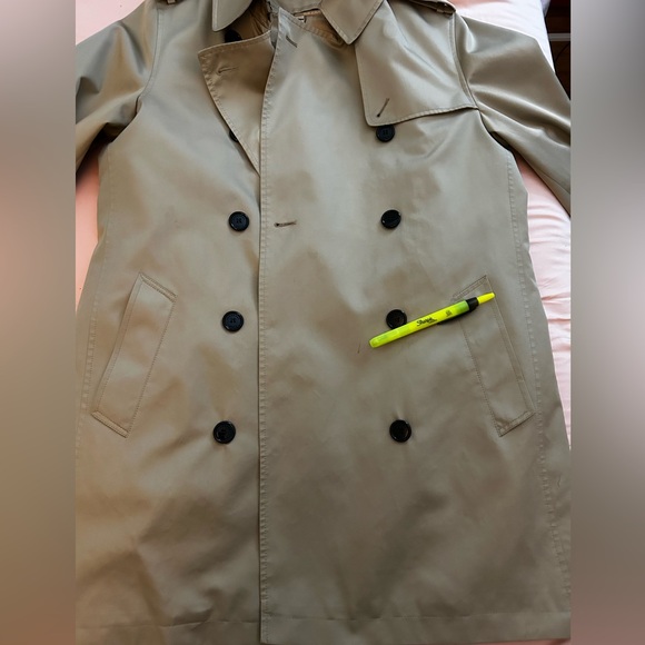Mid-Length Burberry Brit Trench Coat Size 12 with zippered lining - Picture 14 of 16